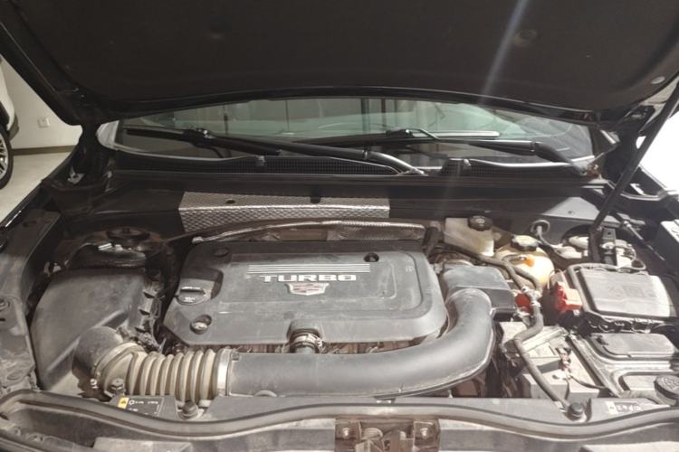 Used Cadillac XT4 2021 28T Two-Wheel Drive Leading Version Engine Bay
