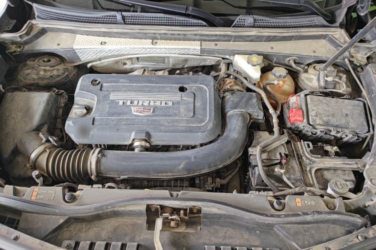 Used Cadillac XT4 2021 28T Two-Wheel Drive Leading Version Engine Bay