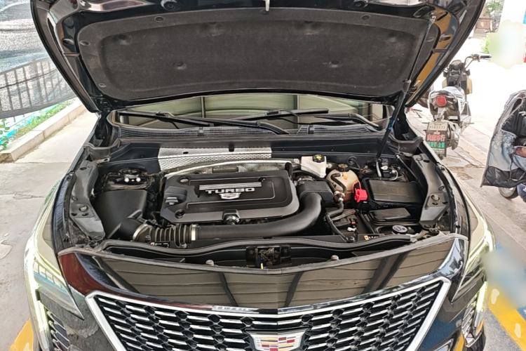 Used Cadillac XT4 2021 28T Two-Wheel Drive Leading Version Engine Bay