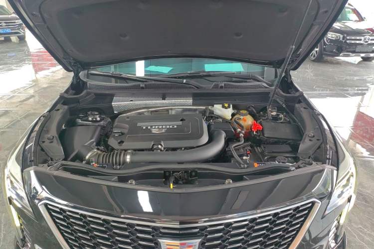 Used Cadillac XT4 2021 28T Two-Wheel Drive Leading Version Engine Bay