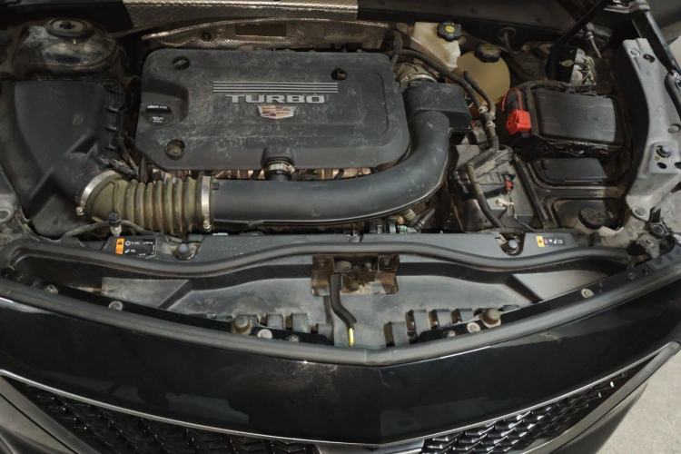 Used Cadillac XT4 2021 28T Two-Wheel Drive Tech Edition Engine Bay