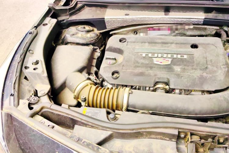 Used Cadillac XT4 2021 28T Two-Wheel Drive Leading Version Engine Bay Right