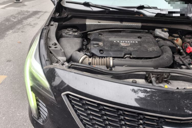 Used Cadillac XT4 2021 28T Two-Wheel Drive Leading Version Engine Bay Right