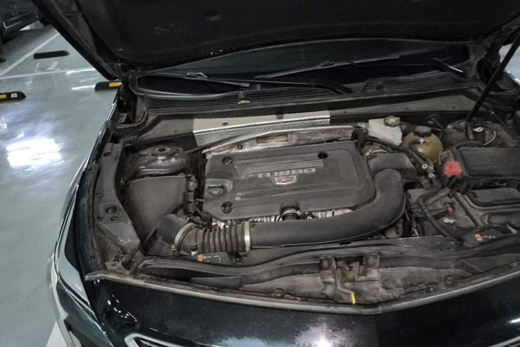 Used Cadillac XT4 2021 28T Two-Wheel Drive Leading Version Engine Bay Right