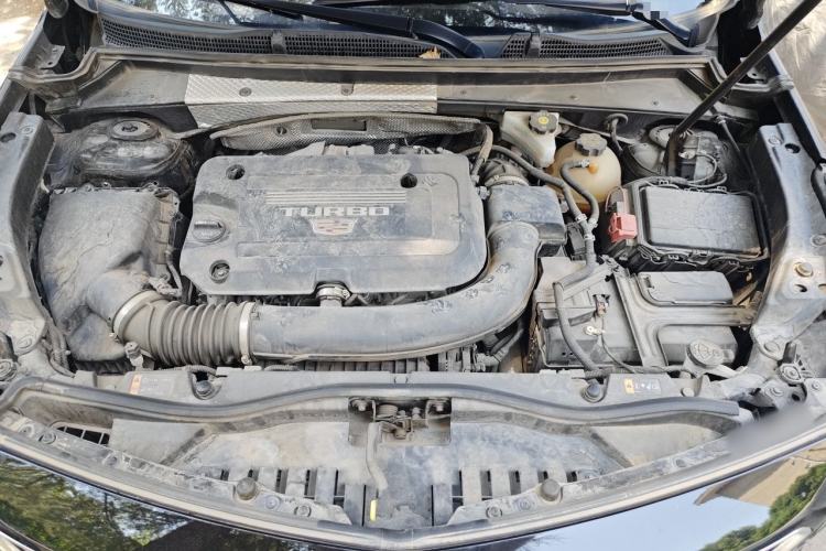 Used Cadillac XT4 2021 28T Two-Wheel Drive Tech Edition Engine Bay