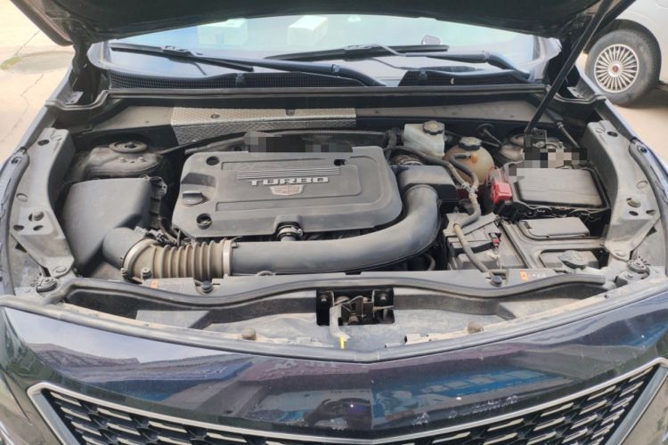 Used Cadillac XT4 2021 28T Two-Wheel Drive Tech Edition Engine Bay