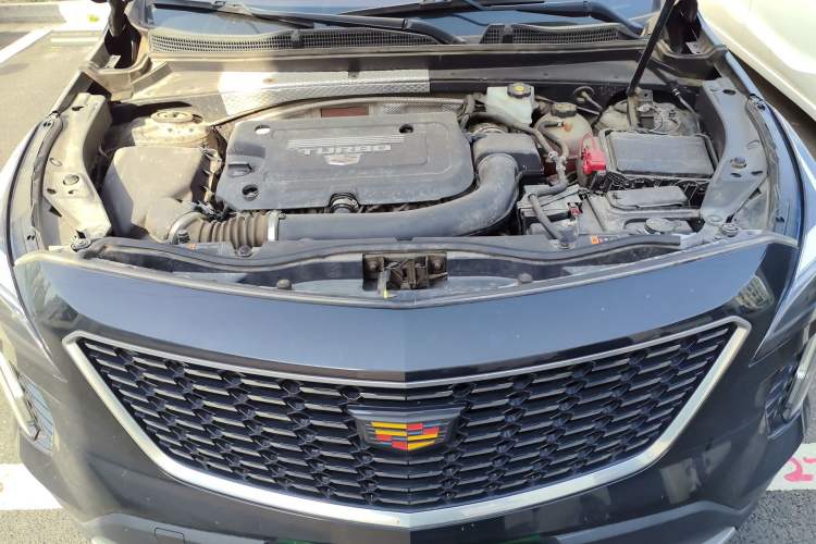 Used Cadillac XT4 2021 28T Two-Wheel Drive Leading Version Engine Bay