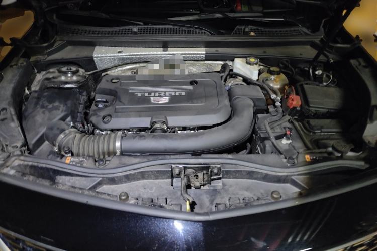 Used Cadillac XT4 2021 28T Two-Wheel Drive Luxury Version Engine Bay