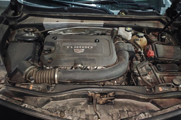 Used Cadillac XT4 2021 28T Two-Wheel Drive Luxury Version Engine Bay