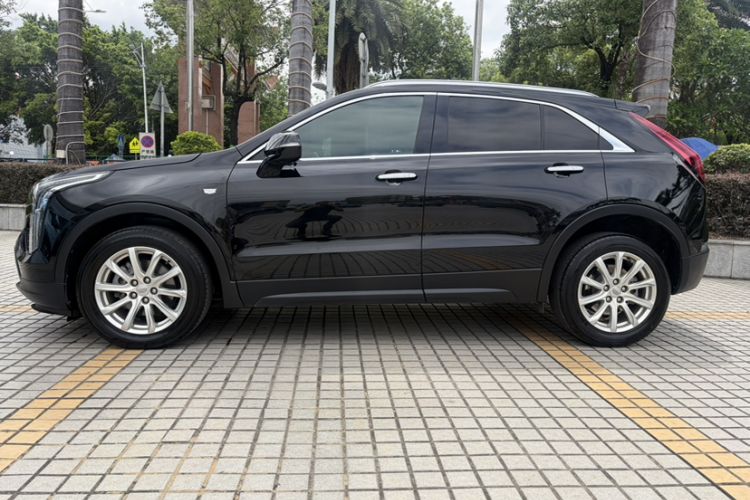 Used Cadillac XT4 2021 28T Two-Wheel Drive Tech Edition Exterior 11