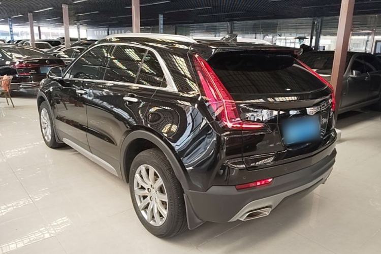 Used Cadillac XT4 2021 28T Two-Wheel Drive Leading Version Exterior 2