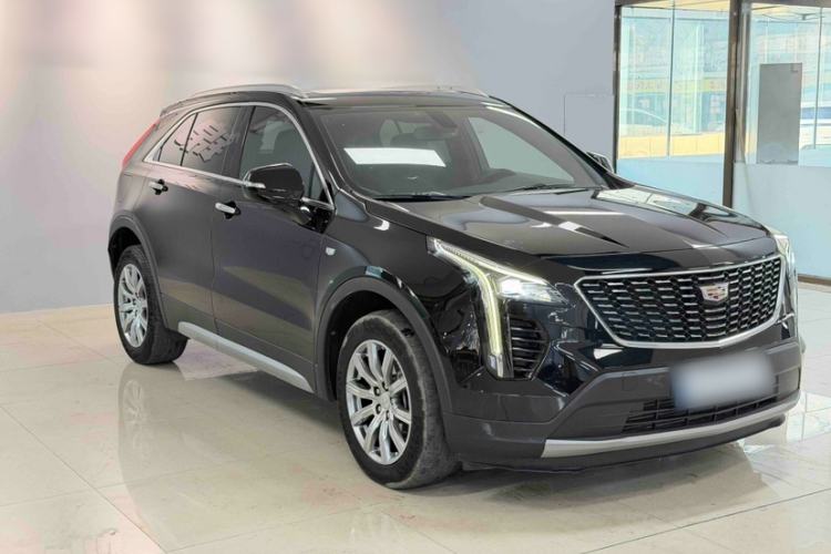 Used Cadillac XT4 2021 28T Two-Wheel Drive Luxury Version Exterior 2