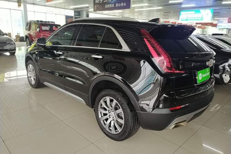 Used Cadillac XT4 2021 28T Two-Wheel Drive Leading Version Exterior 2