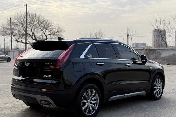 Used Cadillac XT4 2021 28T Two-Wheel Drive Leading Version Exterior 3