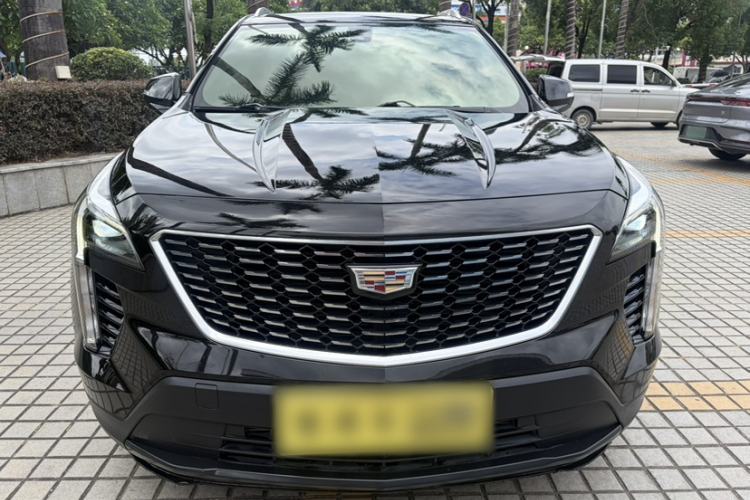 Used Cadillac XT4 2021 28T Two-Wheel Drive Tech Edition Exterior 3