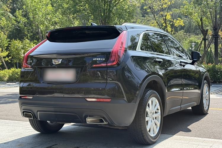 Used Cadillac XT4 2021 28T Two-Wheel Drive Tech Edition Exterior 5