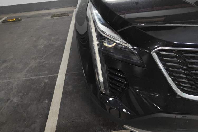 Used Cadillac XT4 2021 28T Two-Wheel Drive Leading Version Exterior 6