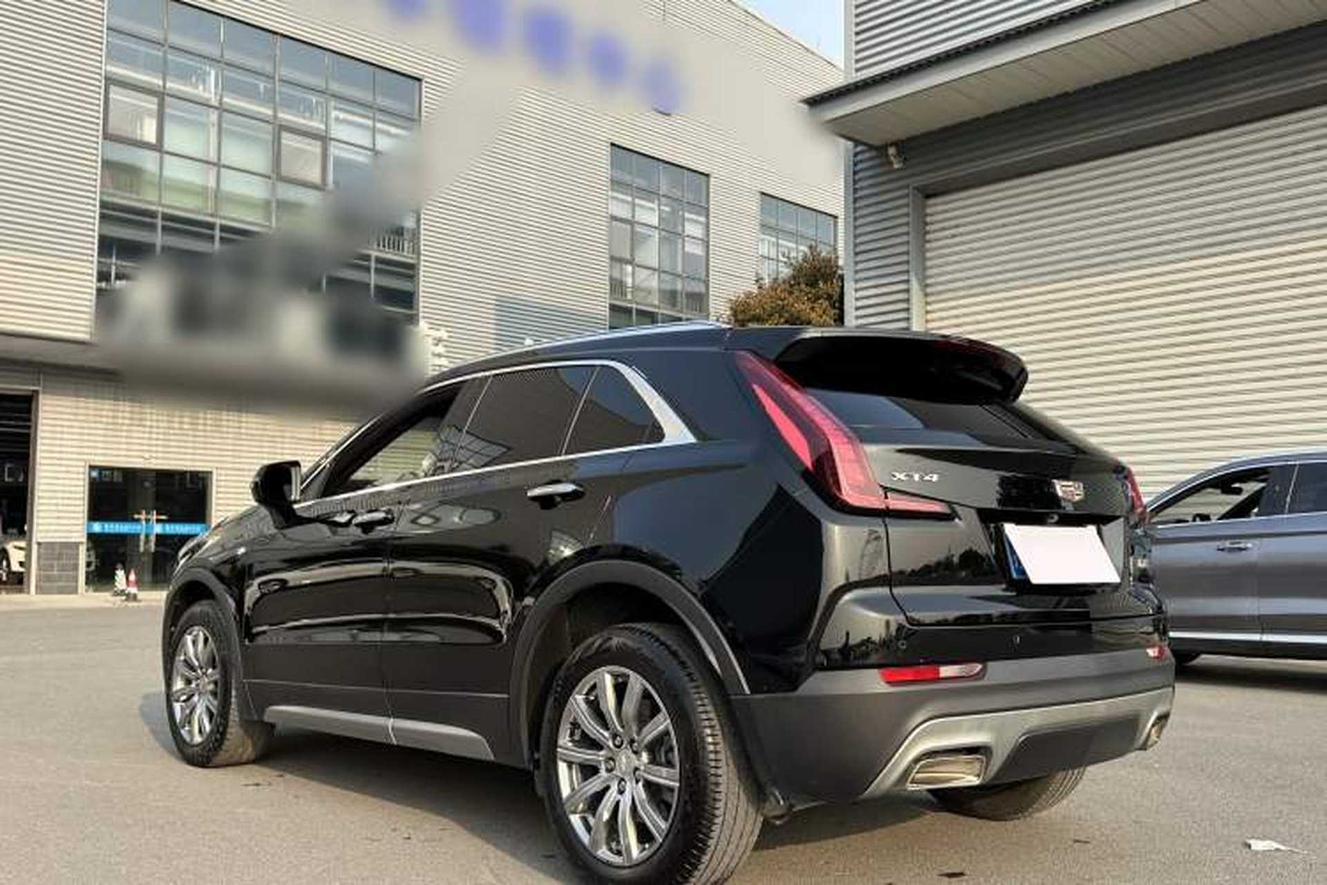 Used Cadillac XT4 2021 28T Two-Wheel Drive Luxury Version Exterior 6