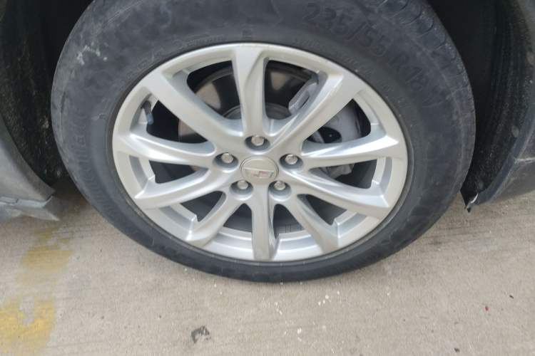 Used Cadillac XT4 2021 28T Two-Wheel Drive Tech Edition Exterior 7