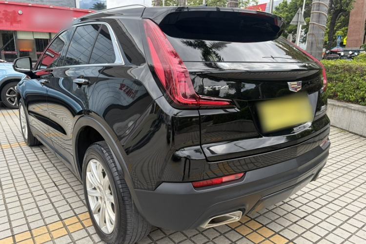 Used Cadillac XT4 2021 28T Two-Wheel Drive Tech Edition Exterior 9