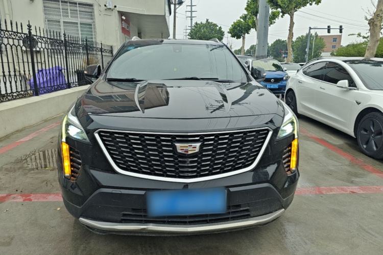 Used Cadillac XT4 2021 28T Two-Wheel Drive Tech Edition Front