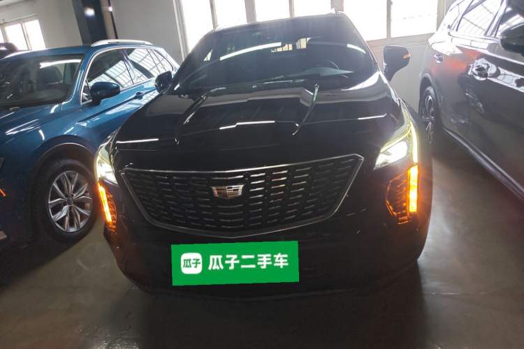 Used Cadillac XT4 2021 28T Two-Wheel Drive Tech Edition Front