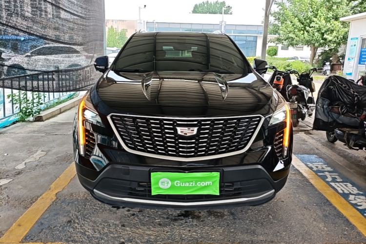 Used Cadillac XT4 2021 28T Two-Wheel Drive Leading Version Front