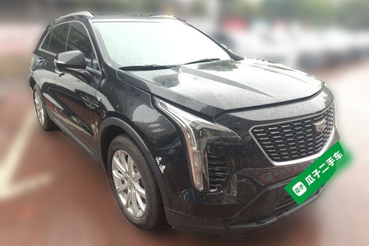 Used Cadillac XT4 2021 28T Two-Wheel Drive Tech Edition Front Right 45 Deg