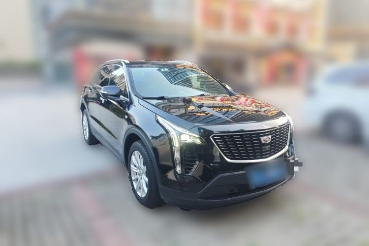 Used Cadillac XT4 2021 28T Two-Wheel Drive Tech Edition Front Right 45 Deg