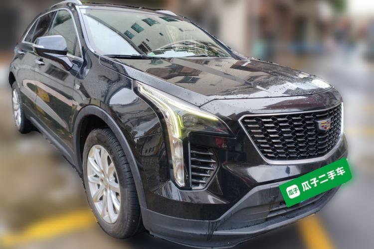 Used Cadillac XT4 2021 28T Two-Wheel Drive Tech Edition Front Right 45 Deg