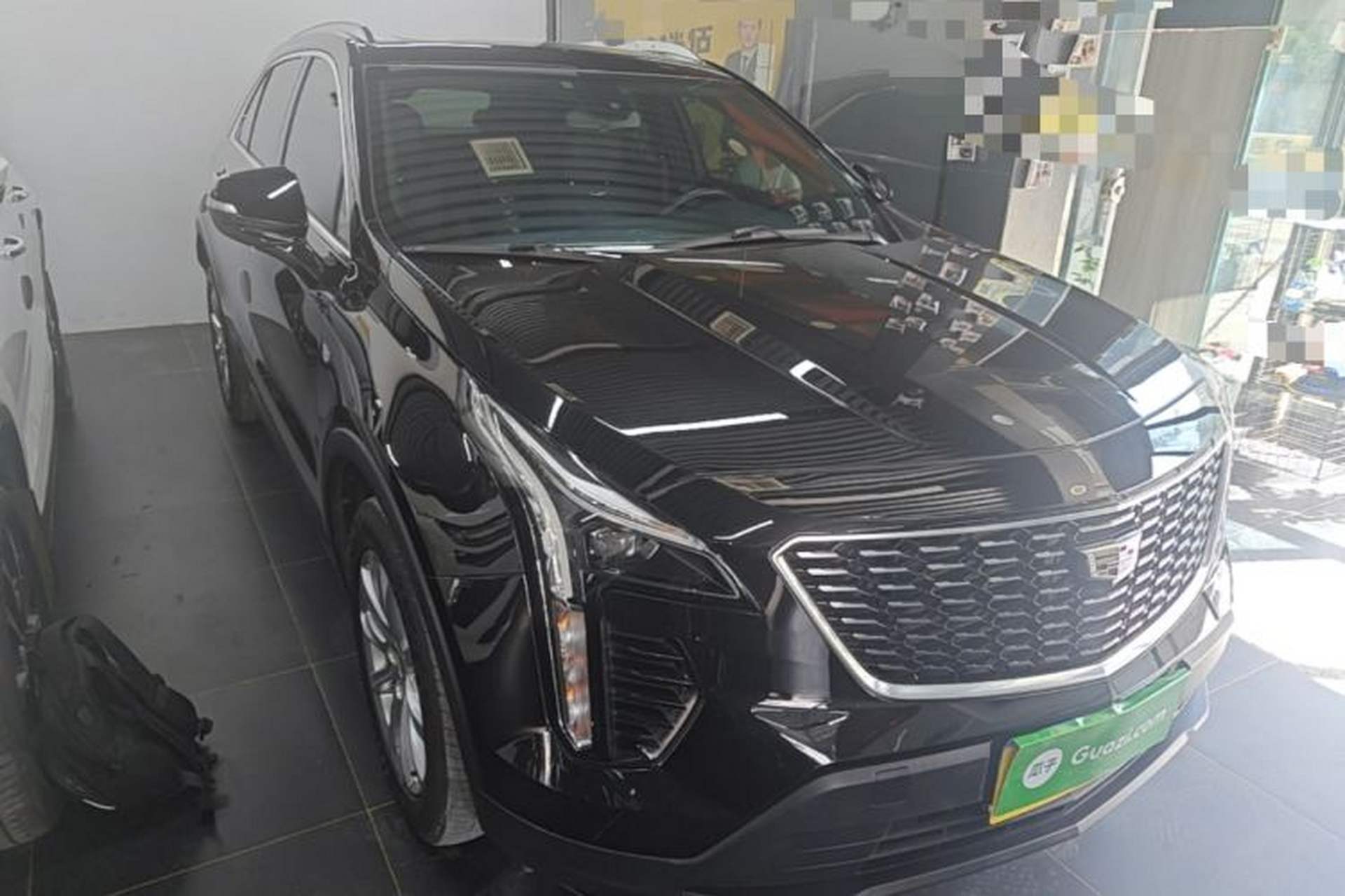 Used Cadillac XT4 2021 28T Two-Wheel Drive Tech Edition Front Right 45 Deg