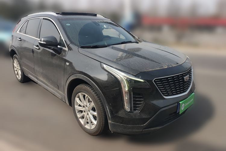 Used Cadillac XT4 2021 28T Two-Wheel Drive Tech Edition Front Right 45 Deg