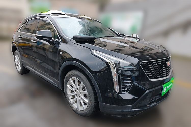 Used Cadillac XT4 2021 28T Two-Wheel Drive Tech Edition Front Right 45 Deg