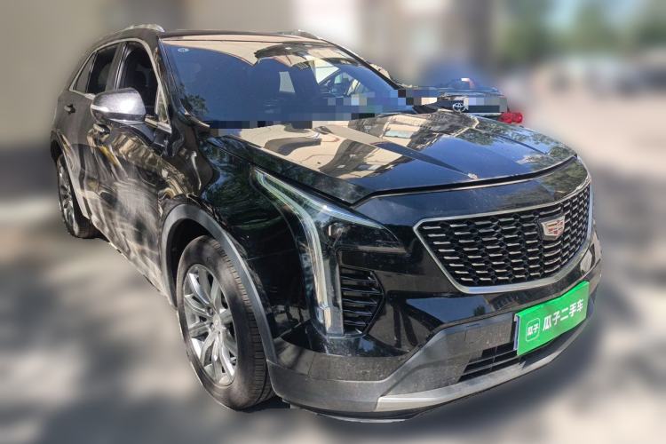 Used Cadillac XT4 2021 28T Two-Wheel Drive Leading Version Front Right 45 Deg