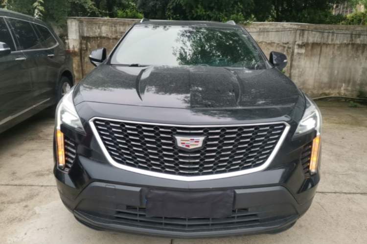 Used Cadillac XT4 2021 28T Two-Wheel Drive Tech Edition Front