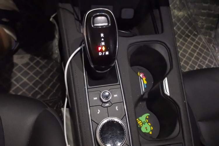 Used Cadillac XT4 2021 28T Two-Wheel Drive Leading Version Gear Lever