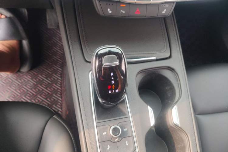 Used Cadillac XT4 2021 28T Two-Wheel Drive Leading Version Gear Lever