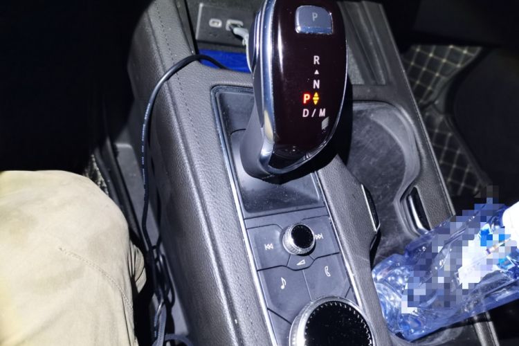 Used Cadillac XT4 2021 28T Two-Wheel Drive Luxury Version Gear Lever