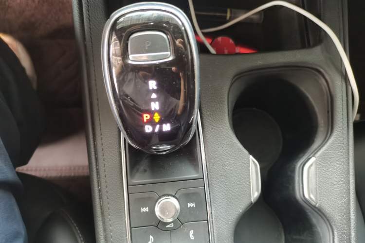 Used Cadillac XT4 2021 28T Two-Wheel Drive Leading Version Gear Lever
