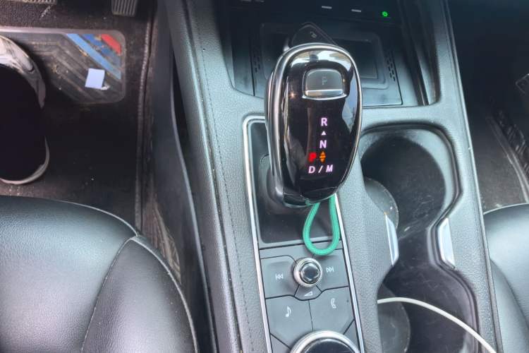 Used Cadillac XT4 2021 28T Two-Wheel Drive Leading Version Gear Lever