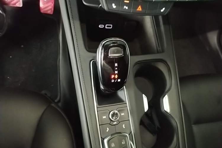 Used Cadillac XT4 2021 28T Two-Wheel Drive Leading Version Gear Lever
