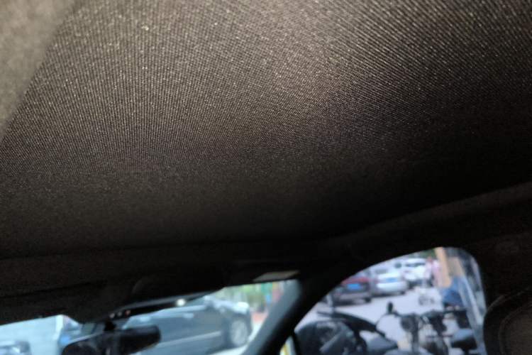 Used Cadillac XT4 2021 28T Two-Wheel Drive Tech Edition Headliner