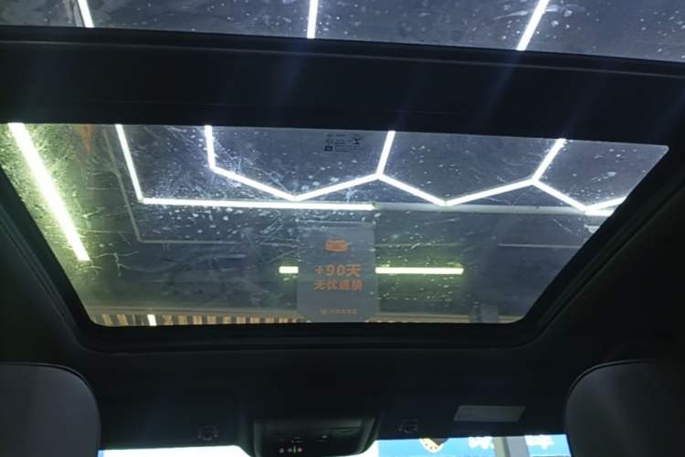 Used Cadillac XT4 2021 28T Two-Wheel Drive Tech Edition Headliner