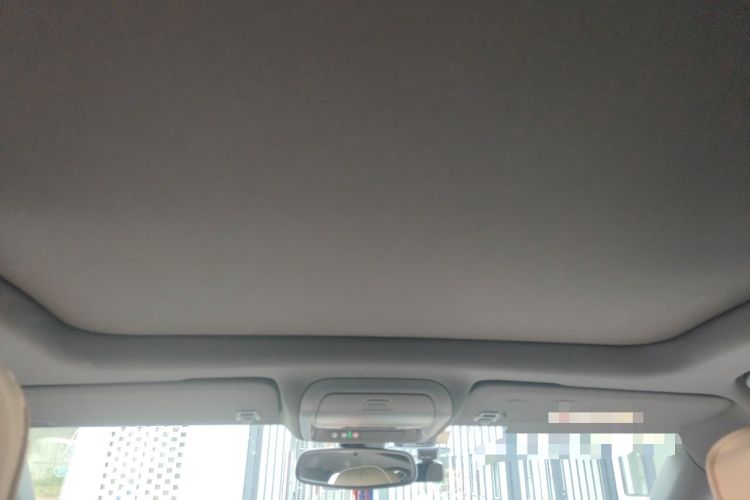 Used Cadillac XT4 2021 28T Two-Wheel Drive Luxury Version Headliner