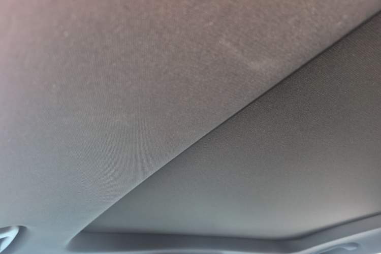 Used Cadillac XT4 2021 28T Two-Wheel Drive Leading Version Headliner
