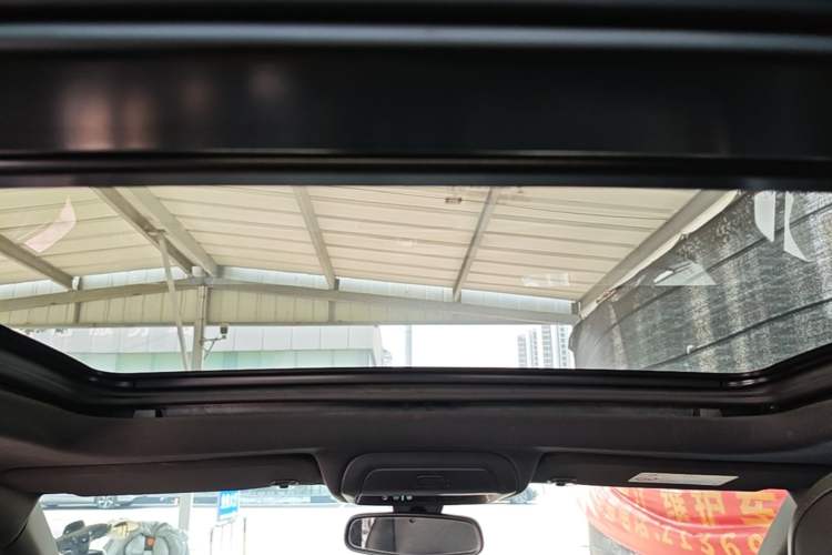 Used Cadillac XT4 2021 28T Two-Wheel Drive Leading Version Headliner