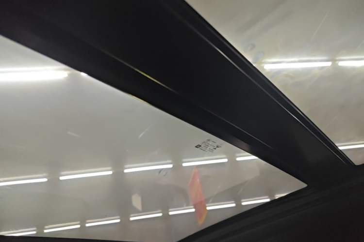 Used Cadillac XT4 2021 28T Two-Wheel Drive Tech Edition Headliner