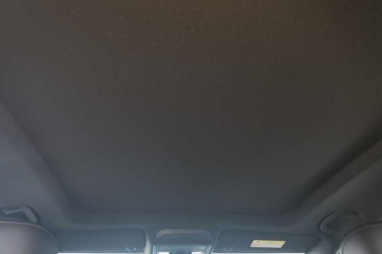 Used Cadillac XT4 2021 28T Two-Wheel Drive Leading Version Headliner