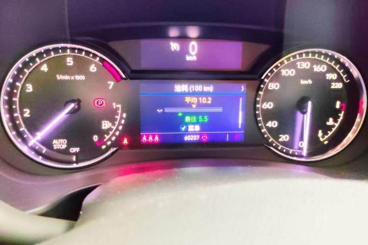 Used Cadillac XT4 2021 28T Two-Wheel Drive Leading Version Instrument Cluster