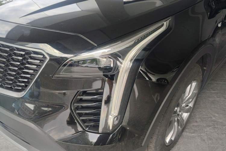 Used Cadillac XT4 2021 28T Two-Wheel Drive Leading Version Left Front Headlight